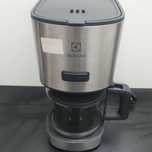 Кавоварка / Кофеварка Electrolux e4cm1-4st