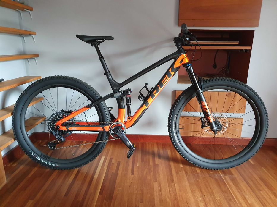 TREK FUEL EX 9.8 GX , NOWY Rozmiar ramy  L Full karbon