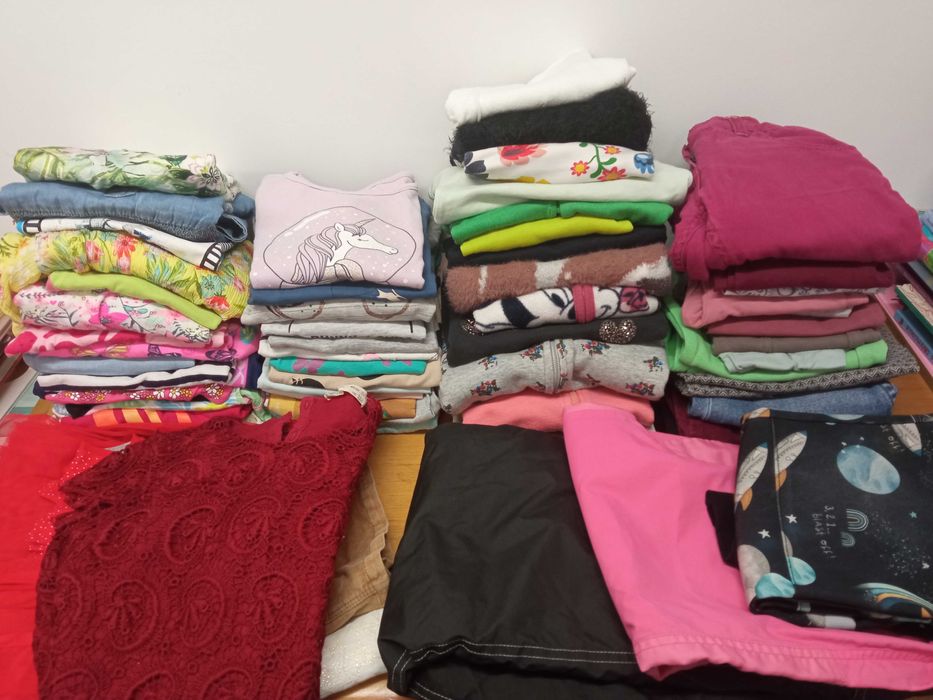 Ubrania dziewczęce 116cm