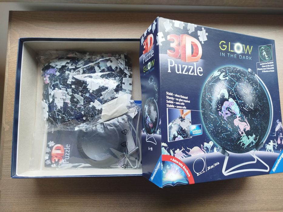 Ravensburger - Puzzle 3D Globo Estrelas Glow in the dark 180 peças