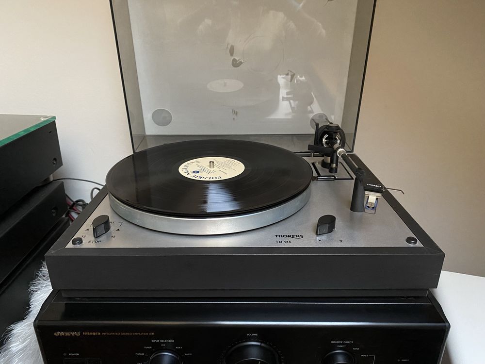 Gramofon Thorens TD146