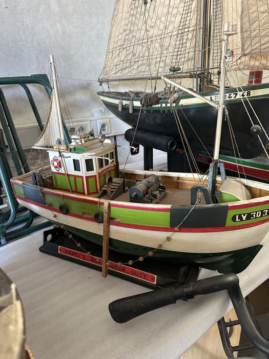Colecao de barcos antigos
