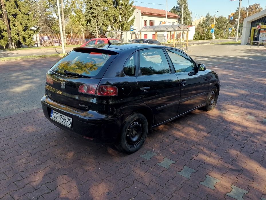 Seat Ibiza 1.4 rok 2003 sprzedam