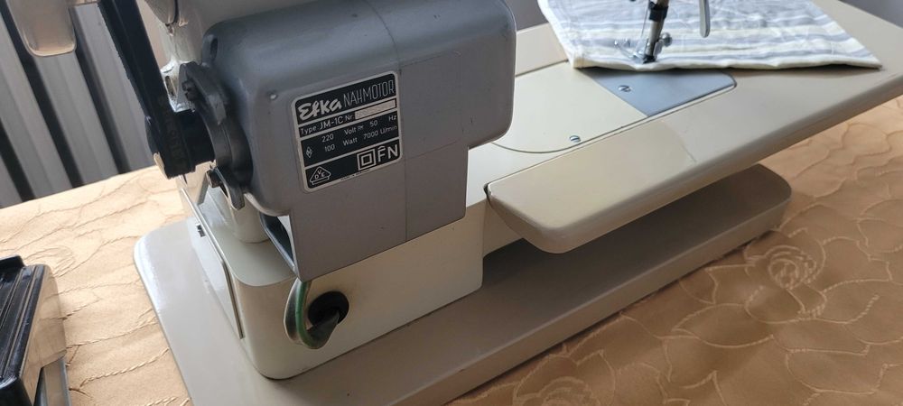 Maszyna do szycia zig zack 21