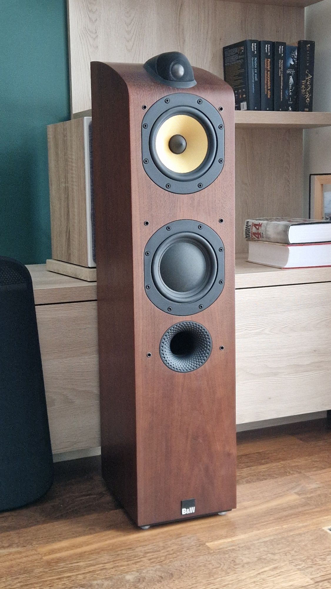 Kolumny Bowers&Wilkins B&W 704 S1 orzech idealne