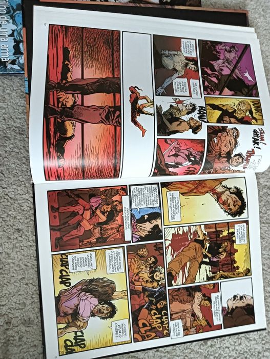 Juan Solo Jodorowsky e Bess - Filho de uma arma; - Os cães do poder*