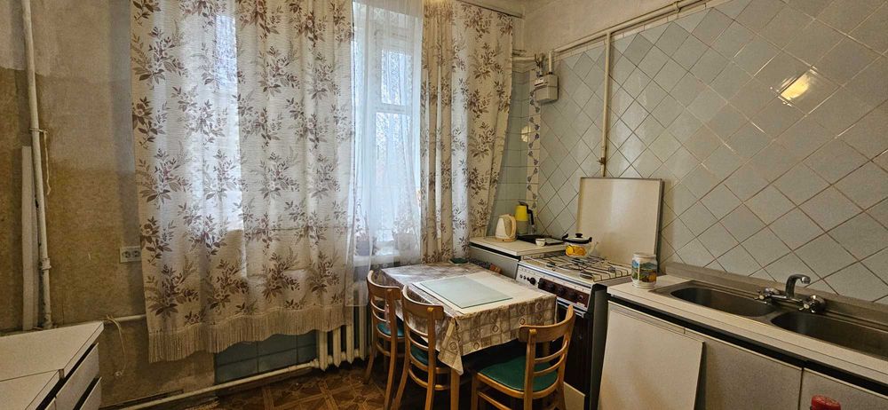 2 кімнатна 59м метро Звіренецька 3хв Міхновського 20 Дружби Народів