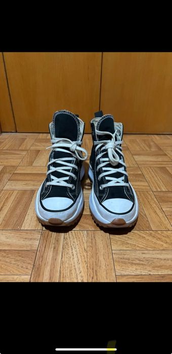 Converse pretos