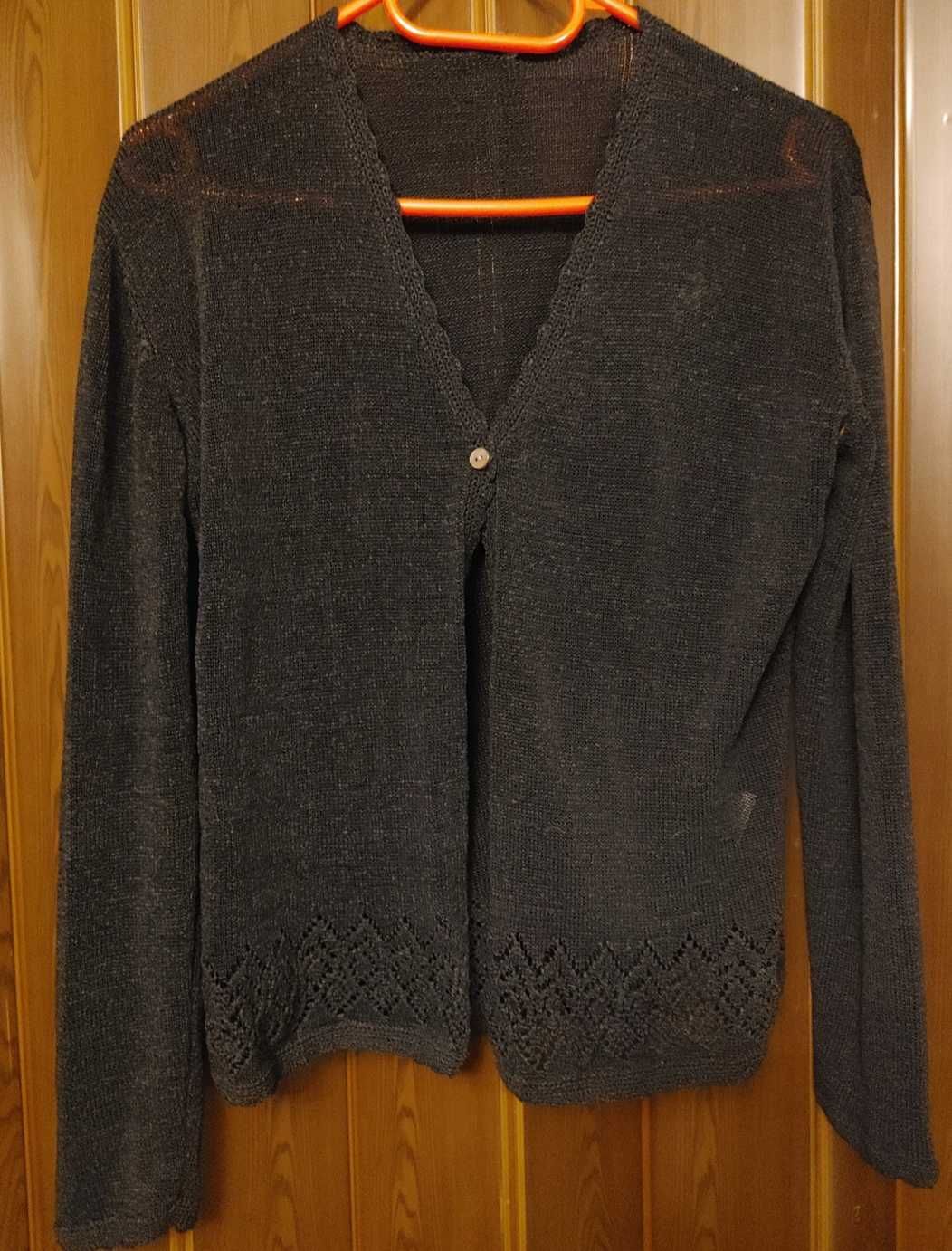 Sweter narzutka czarny lekki luźny wzorek s/m