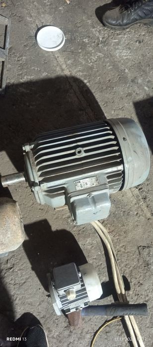 Электродвигатель 7.5кв