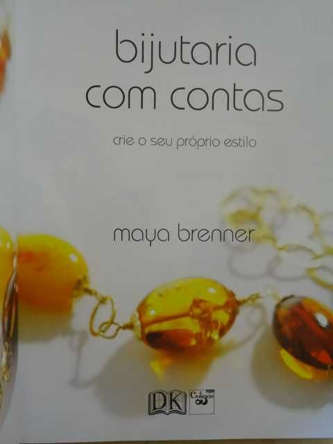 Bijuteria Com Contas de Maya Brenner