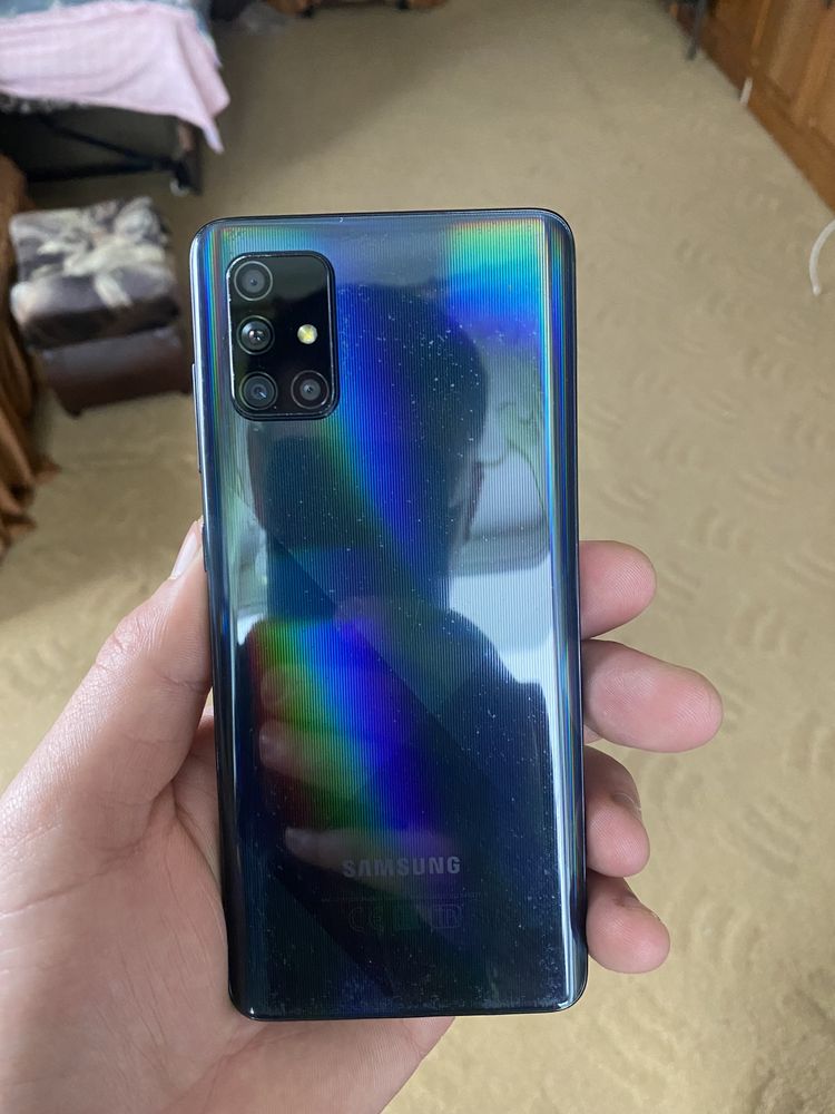 Продам samsung A71 128gb