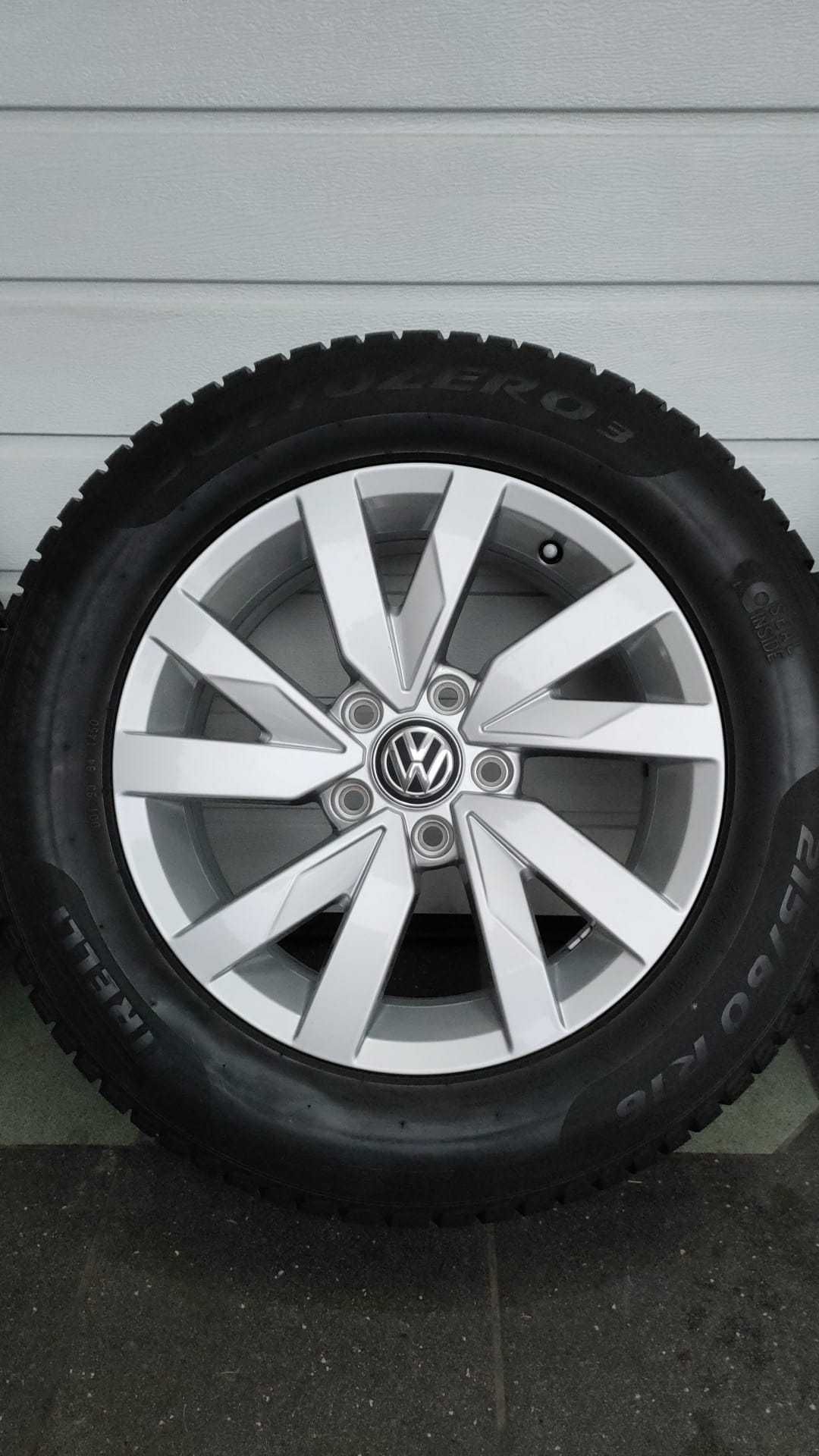 Koła 16' VW Passat B8 5x112 opony zima 215/60/16 Pirelli (OL1546)