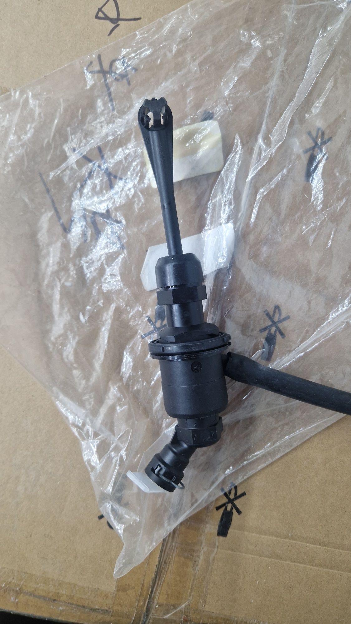 Nowa pompka Sprzęgła Renault II 1.9 DCI 804814-VS kod A06