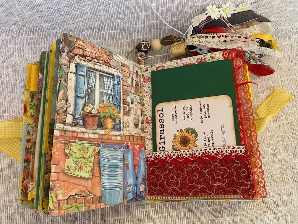 Junk journal ABELHAS e GIRASSÓIS Handmade