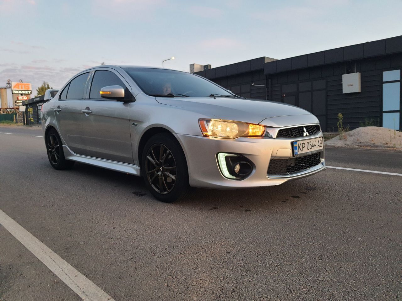 Mitsubishi Lancer 10 2016 2.0 MT
