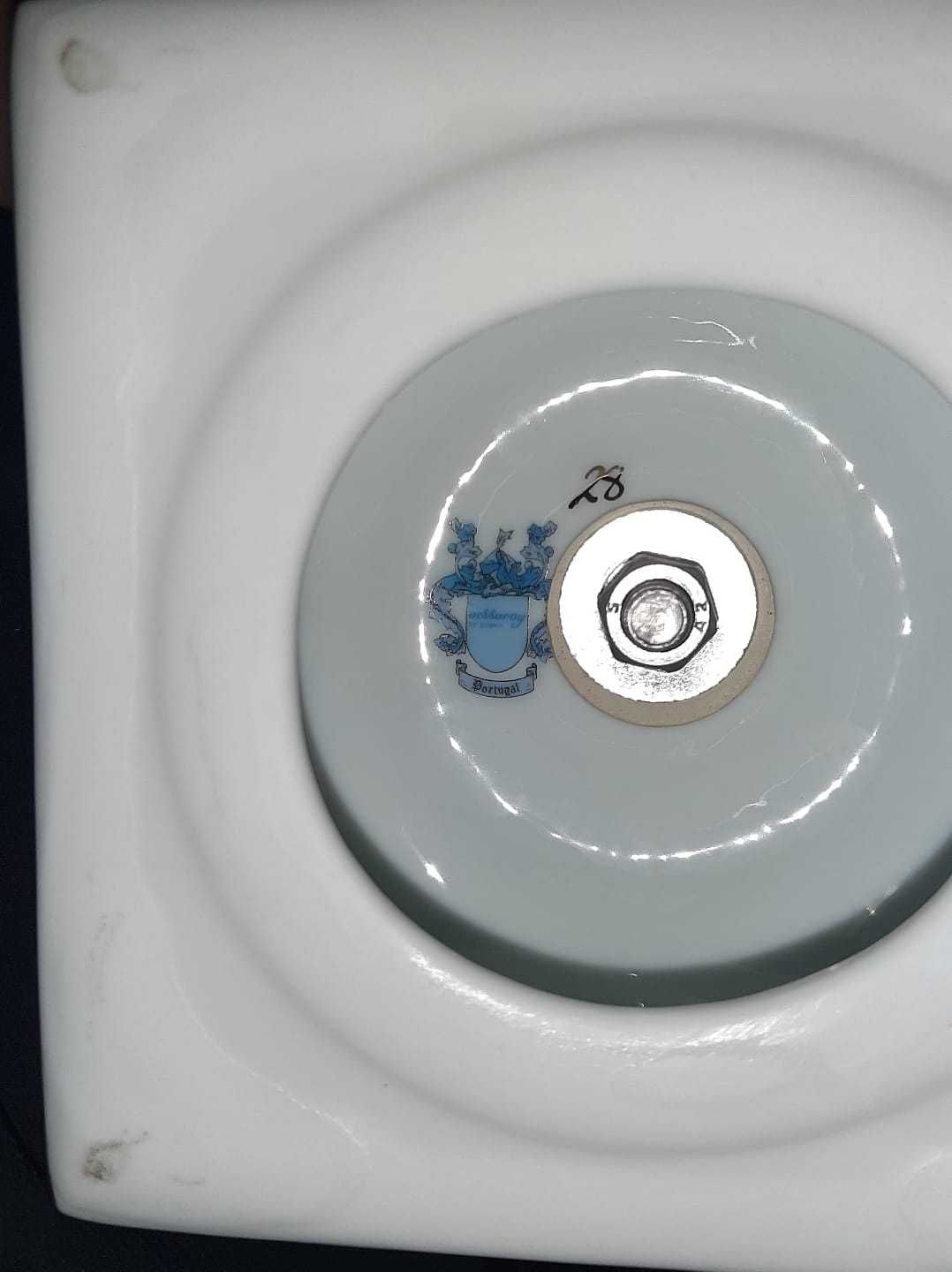 Pote em Porcelana "Vessaray"