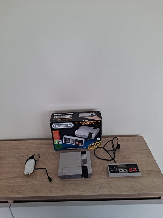 Konsola Nintendo Classic Mini +Gry