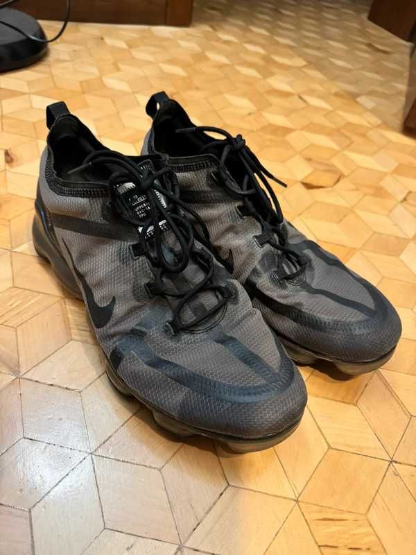 Buty Nike Vapormax 2019 46 Triple Ghost