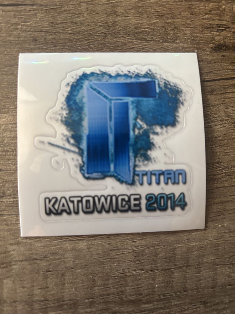 Repliki naklejek Titan Holo Katowice 2014 – CS:GO – 7,5 cm x 7,5 cm