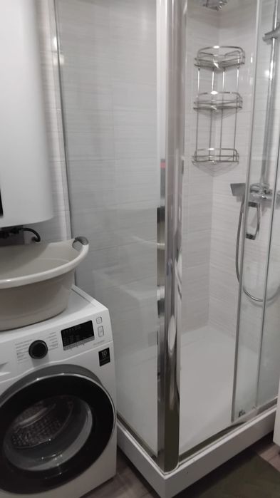 Здам 1но кімнатну квартиру вул. Довженко ,7поверх