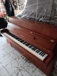 Pianino marki Yamaha