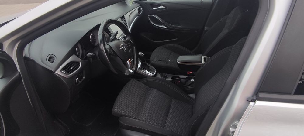 Opel Astra K 1.6 136Km 250 tys przebiegu. Uszkodzona skrzynia automat.
