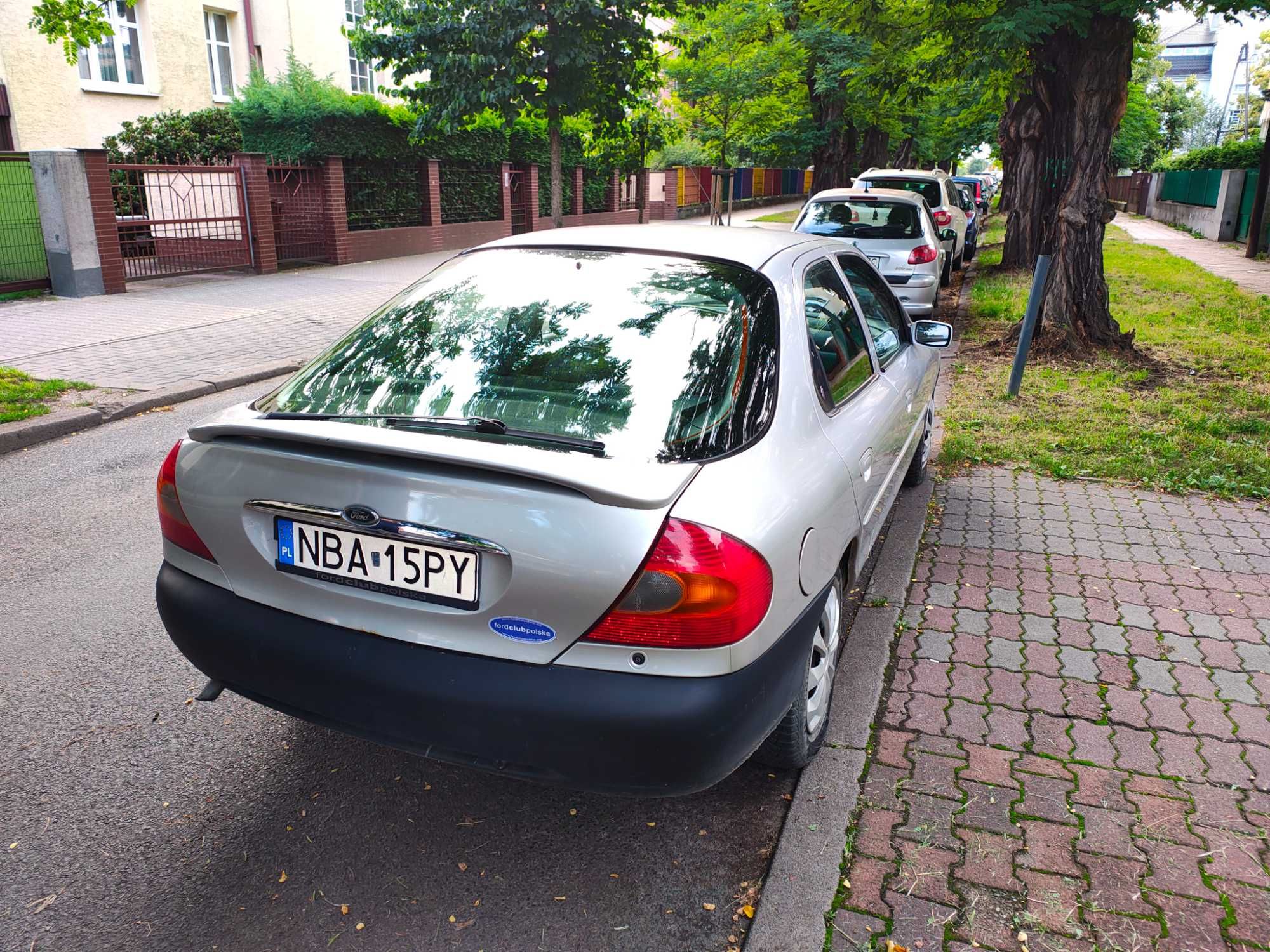 Ford Mondeo MK2 2.0