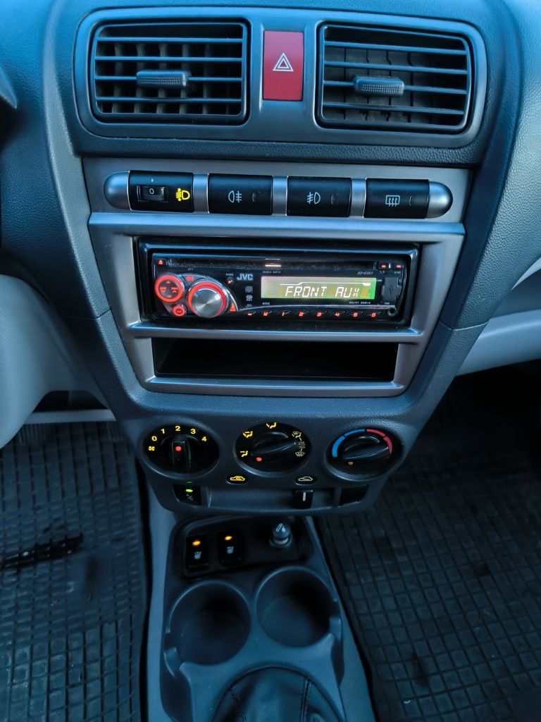 Kia Picanto 1.1 Benzyna/Sprawna/Klimatyzacja/Grzane fotele