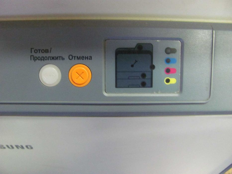 Цветной лазерный принтер Samsung CLP-600