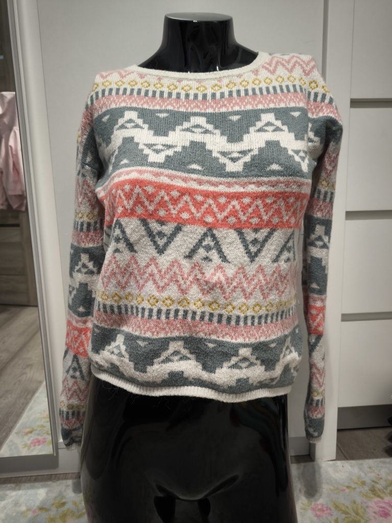 Sweter piękne wzory świąteczny zimowy ciepły s/m