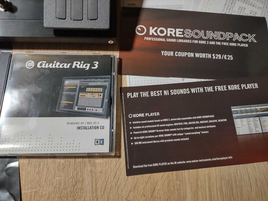 Процесcор гитарный  контроллер Native Instrument GUITAR RIG KONROL 3