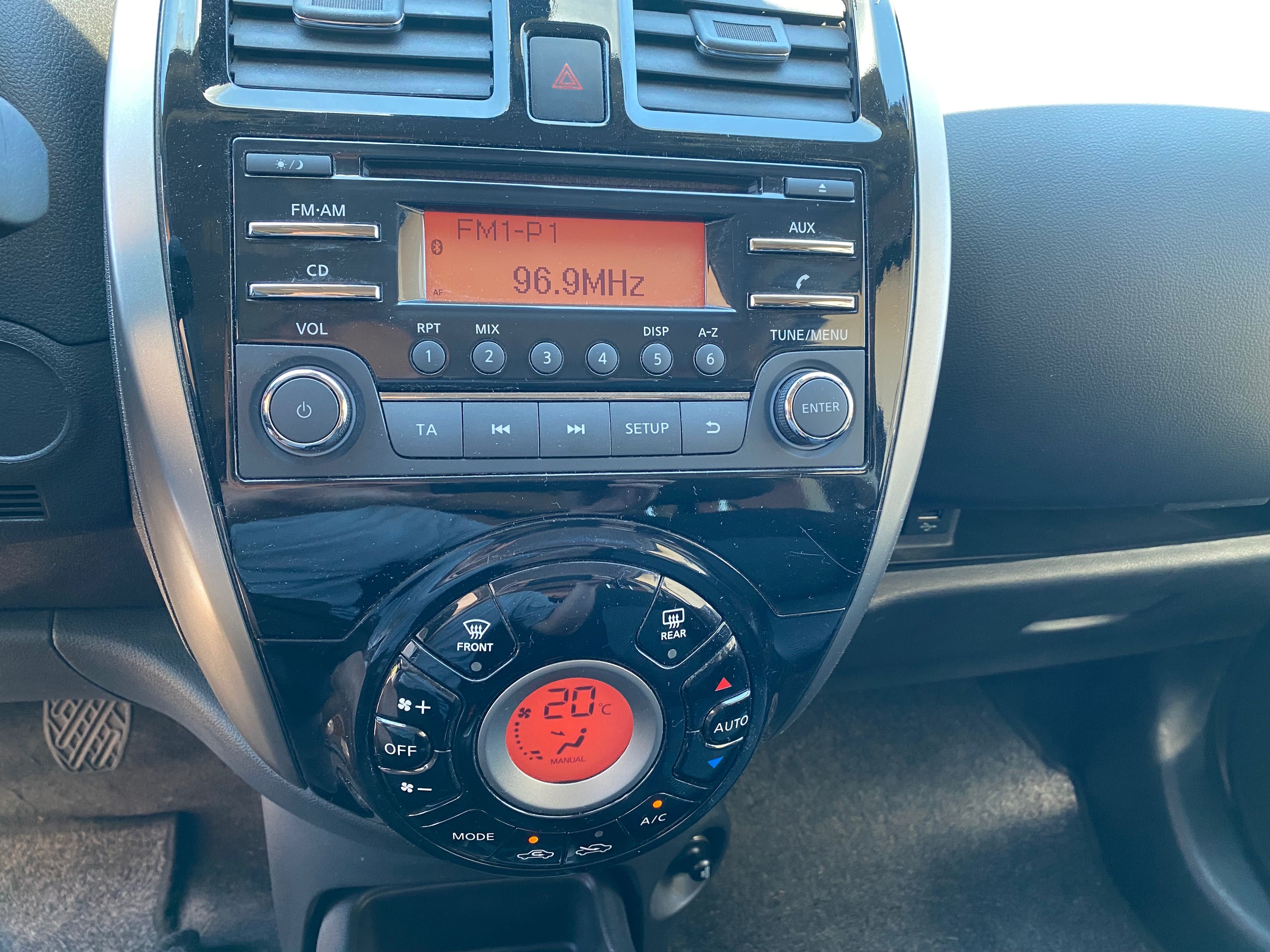 Nissan Micra 1,2 benzyna 80KM bardzo dobra wersja tylko 137 tys km