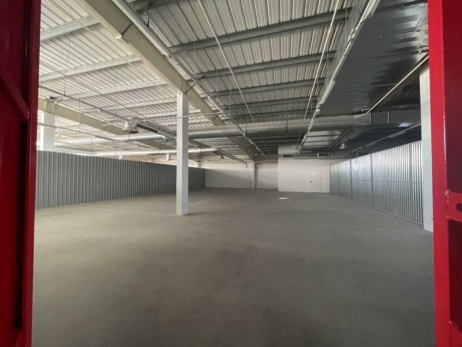 Ogrzewany magazyn 350 m2 z biurem i toaletą, Łomianki, przy trasie s7