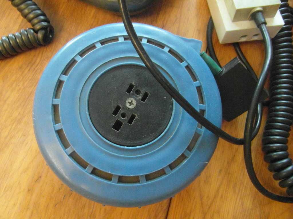 Stacjonarne telefony PRL
