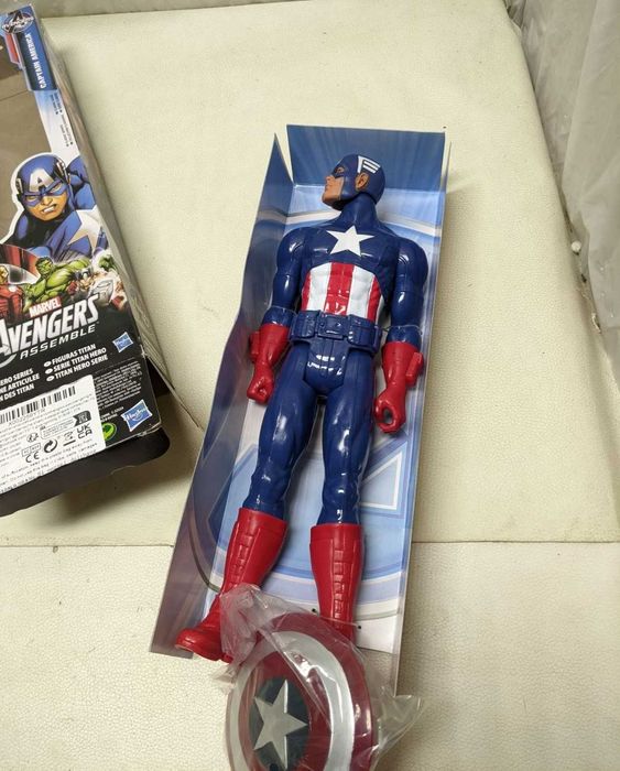 Колекційна фігурка Капітан Америка Marvel Avengers Assemble
