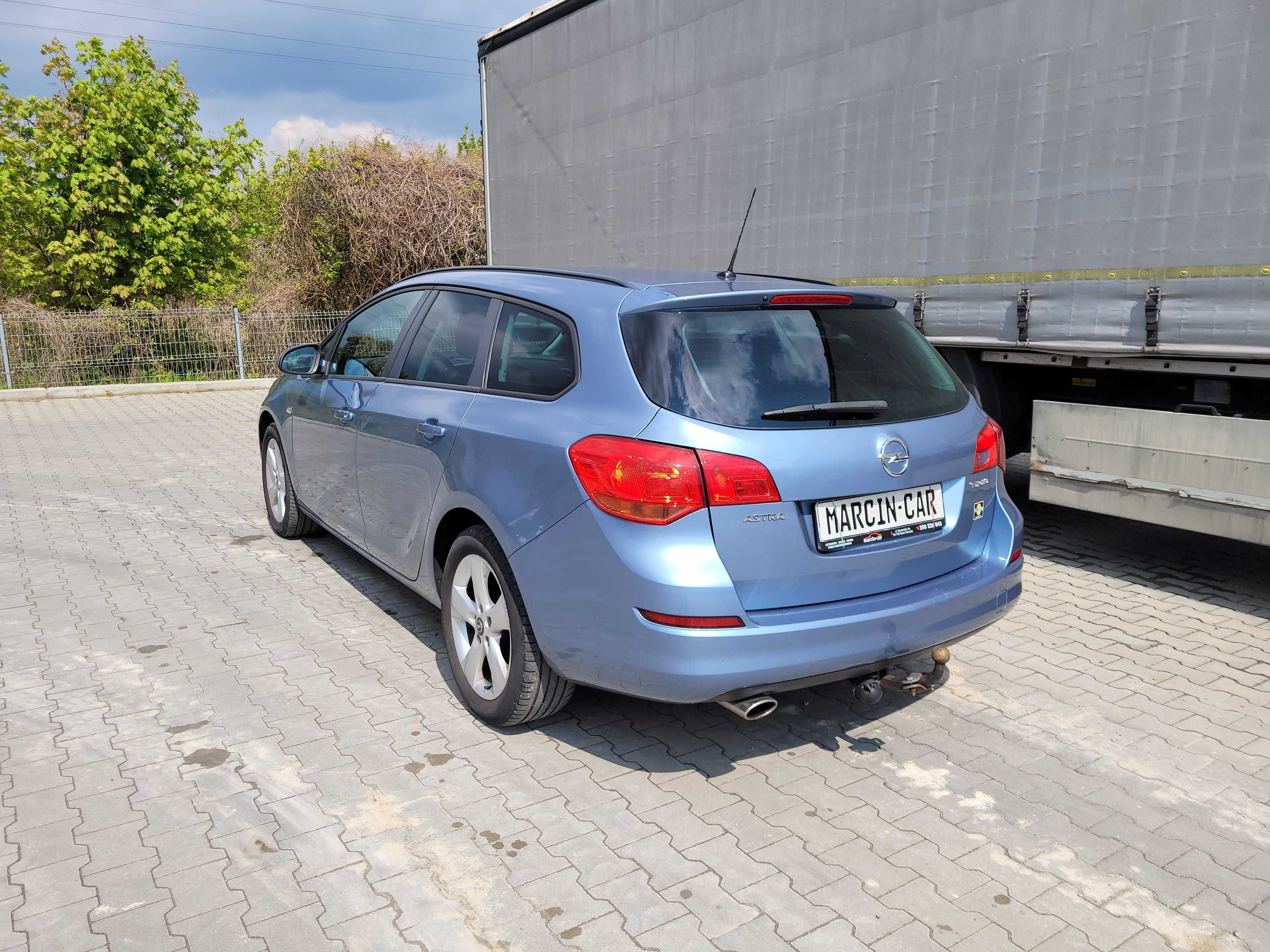 Opel Astra J 1.6 T 180 KM Alu Klima Skóra !!