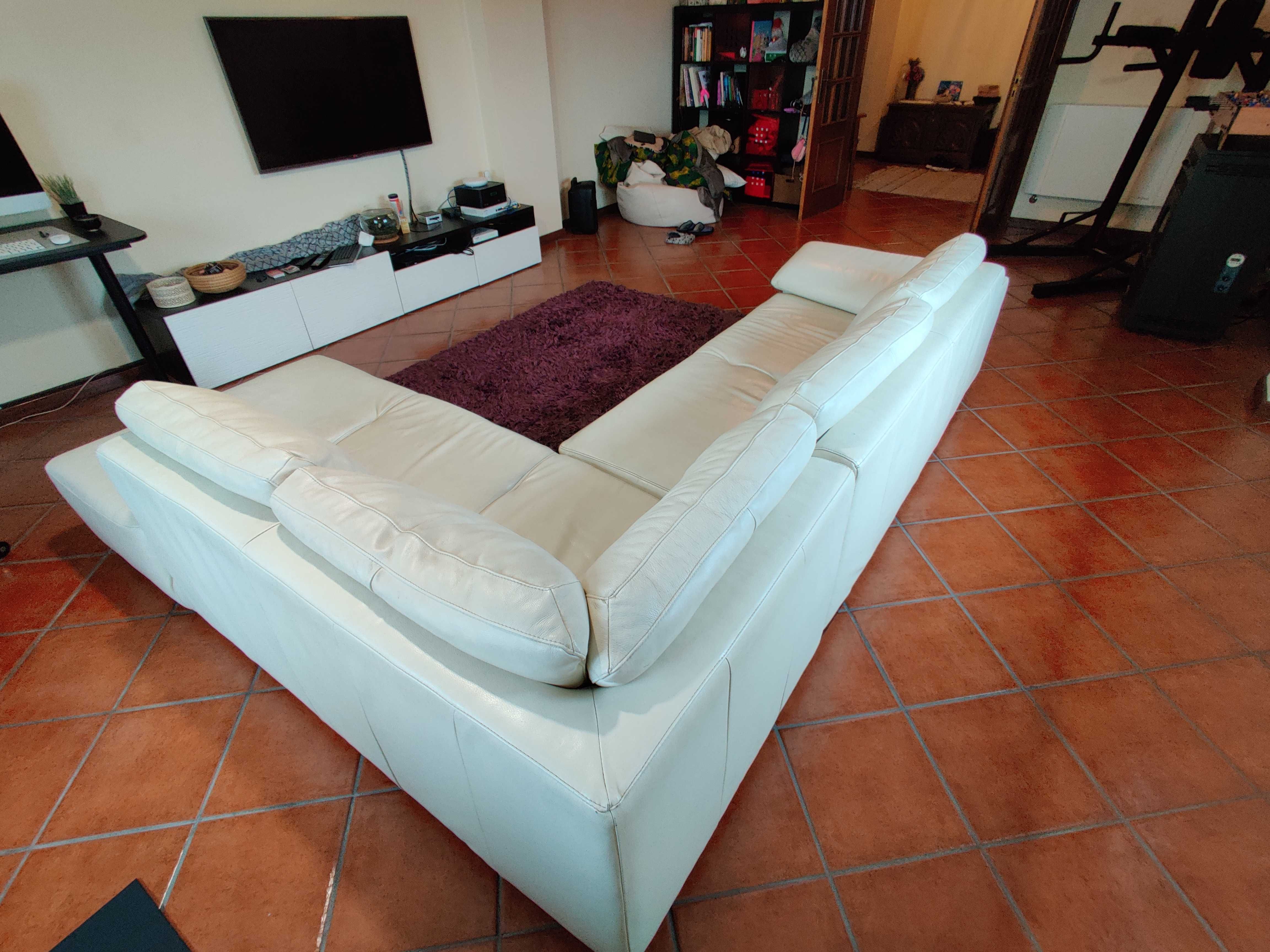 Sofá branco em pele + chaise longue - Aquinos