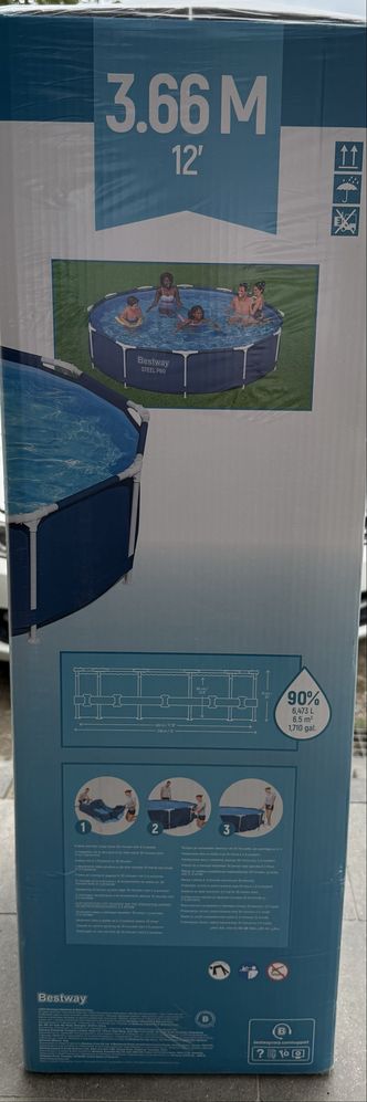 Basen stelażowy Bestway 366x76 z pompą. Nowy
