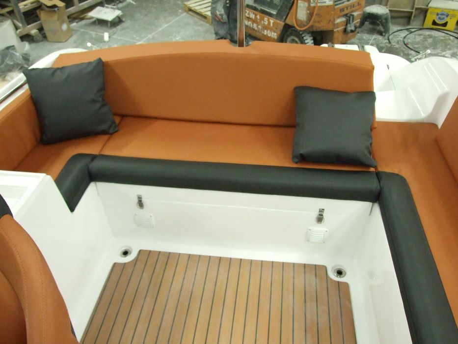 Каютный Катер MARION 750 SUNDECK