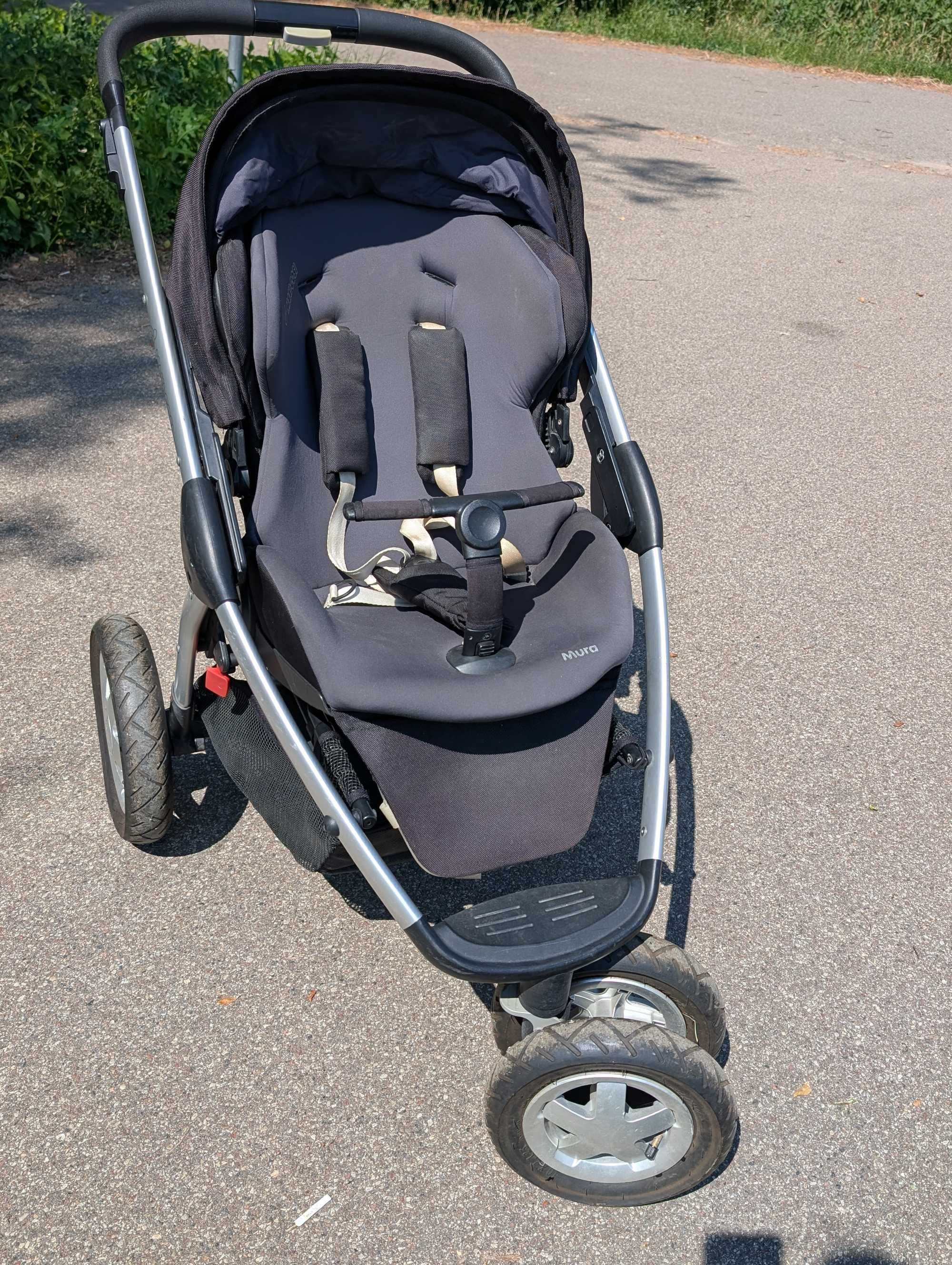 Wózek dziecięcy Maxi Cosi Mura 3, gondola i spacerówka,