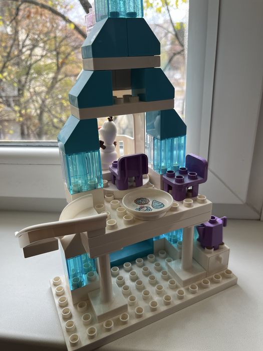 Продамо lego duplo frozen