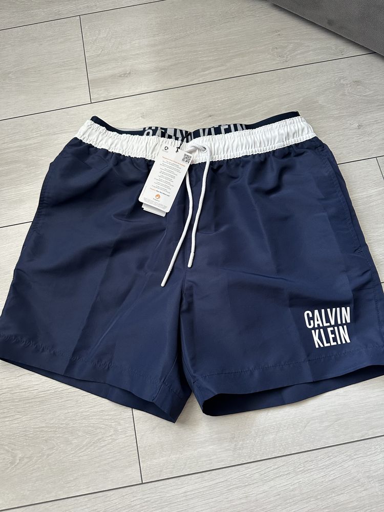 Шорти Calvin Klein