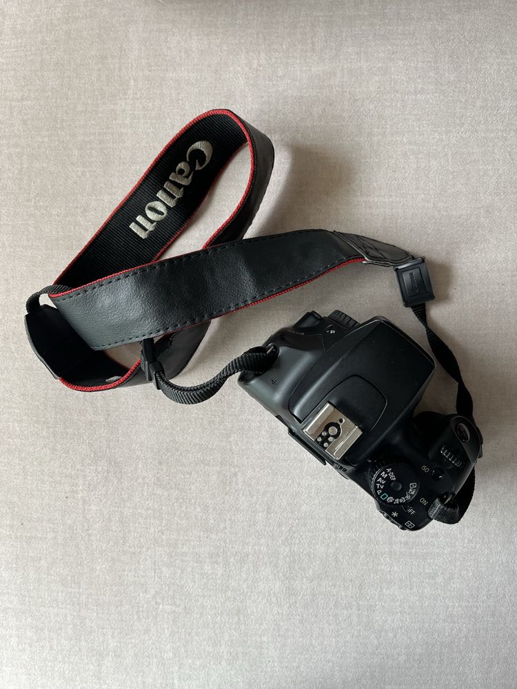 Canon EOS 1000D lustrzanka aparat bardzo dobry stan