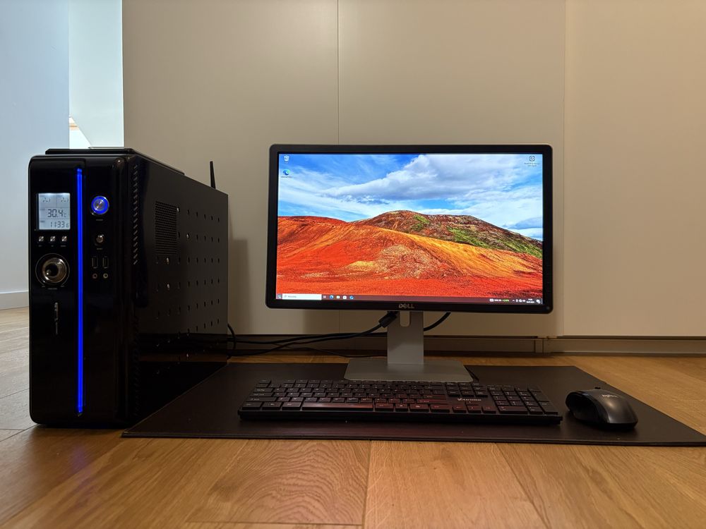 Komputer biurowy z Windows 10Pro + Monitor, mysz, klawiatura