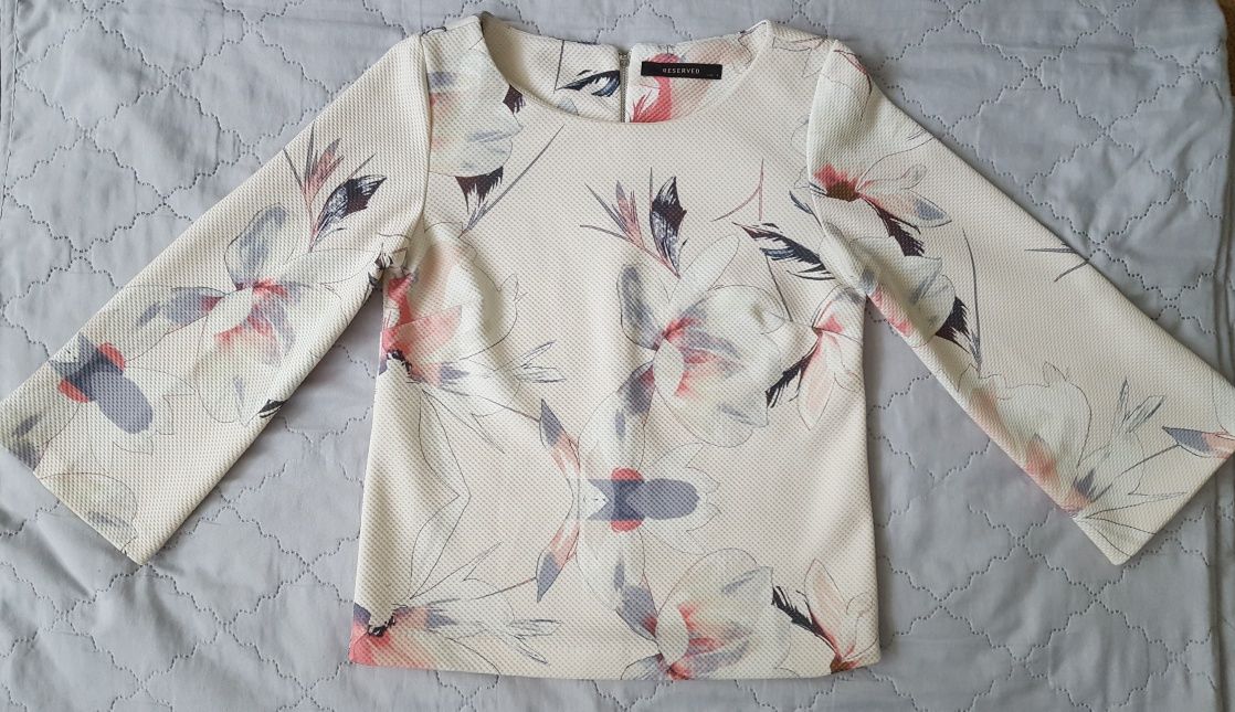 Bluzka Reserved kremowa w kwiaty r.36/S