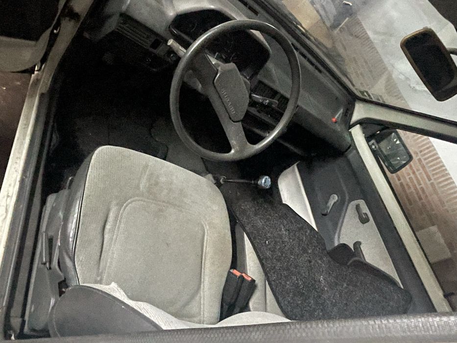 Subaru m80 usado intacto mas com problemas mecanicos para pecas
