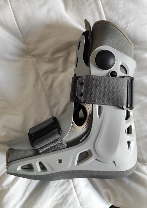 Bota Ortopédica Aircast AirSelect