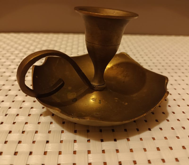 Świecznik mosiądz na cienką świeczkę