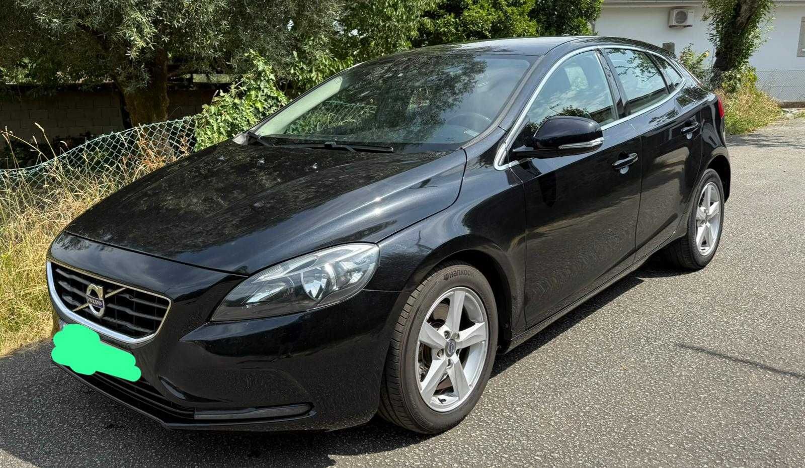 Volvo V40 1.6 D2 Momentum 115cv Gasóleo Caixa Automática